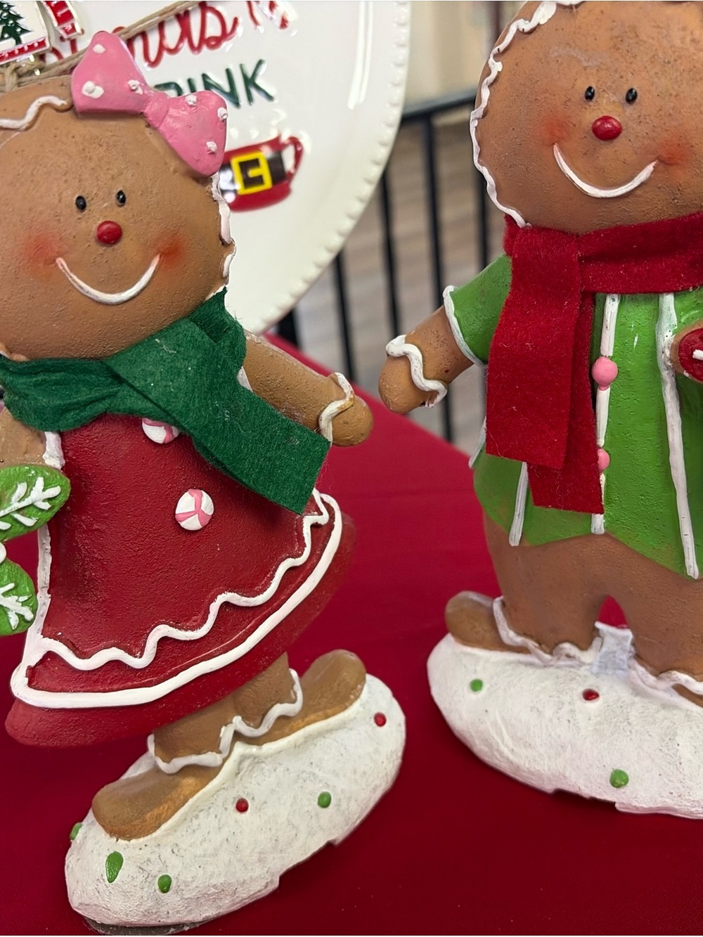Red & Green Gingerbread Couple Figurines